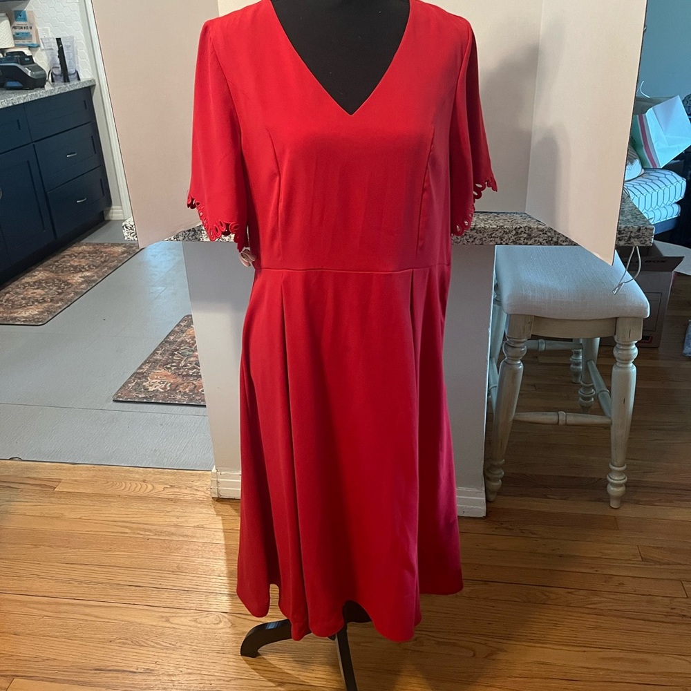 H&M Elegant Red Women's Suit Dress with Laser Detail on the Sleeves